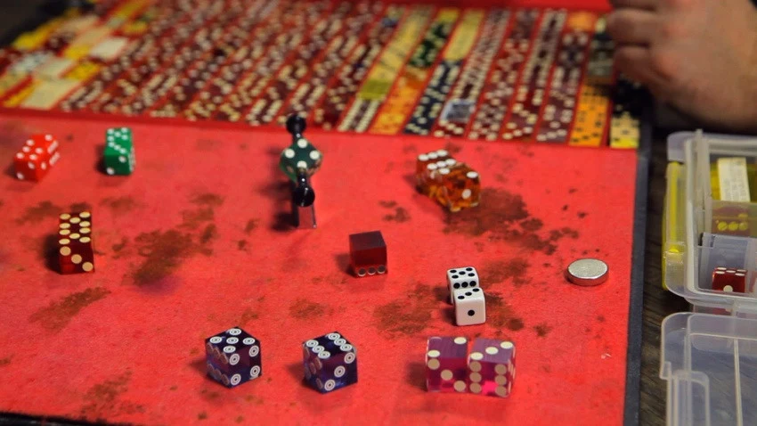 Dice Switching by Jason England - Image 5
